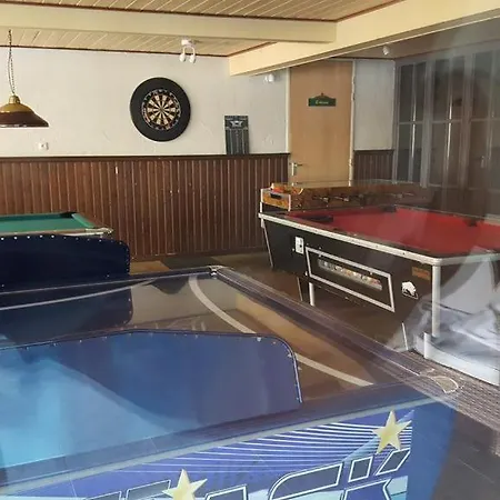 Chalet Lizzy